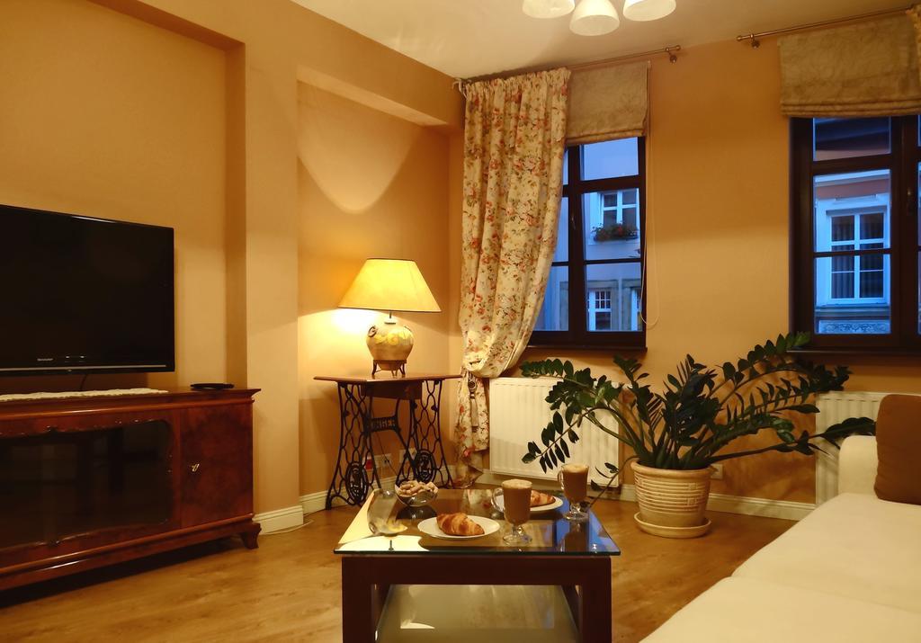 Apartamenty Centrum Villa Perla Jelenia Góra Cameră foto